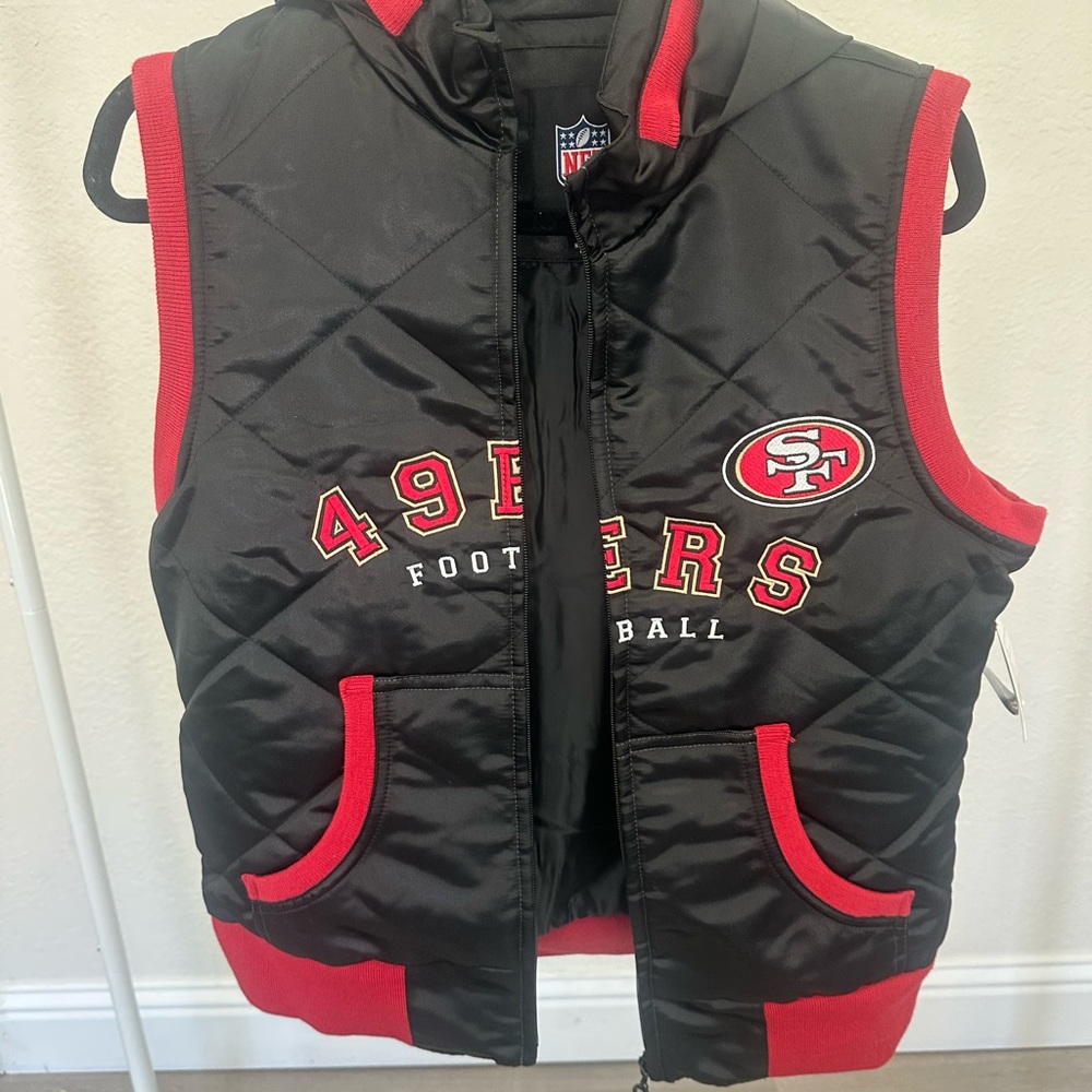 NFL Black and Red Quilted Puffer Vest with 49ers Logo